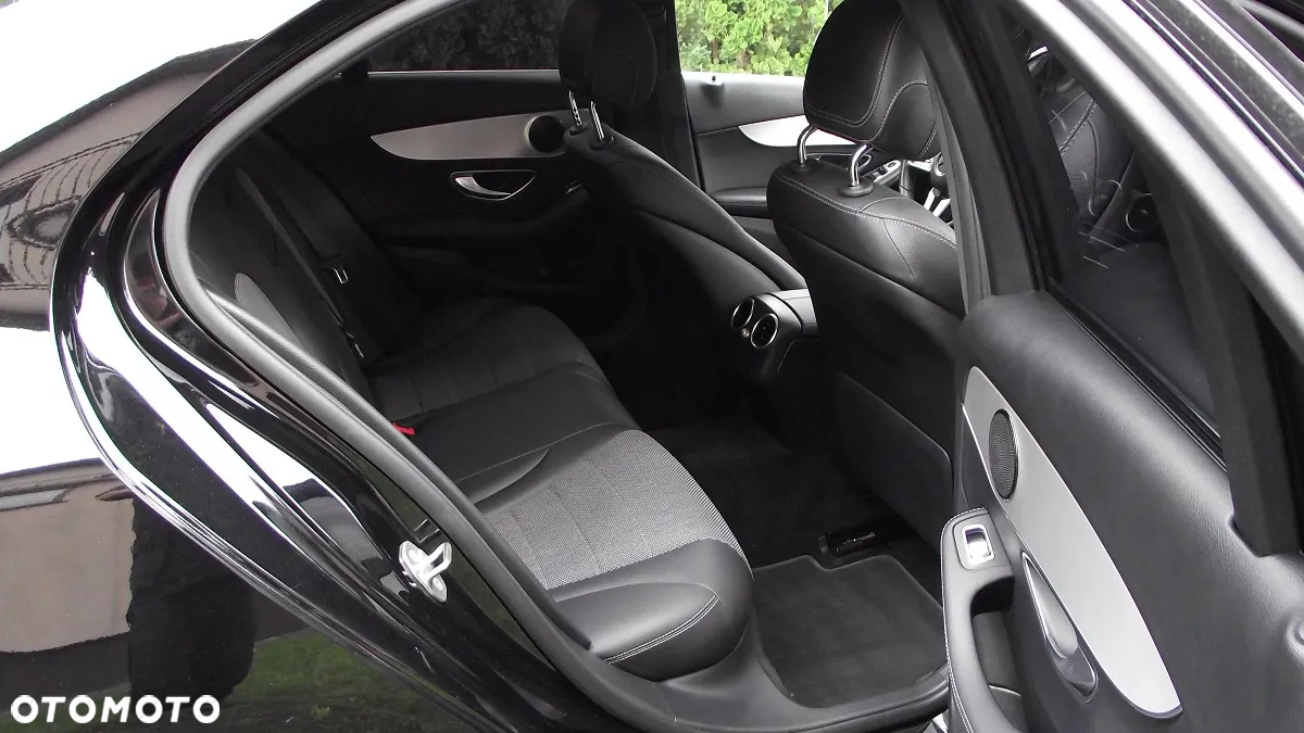 Mercedes-Benz Klasa C 220 d 9G-TRONIC Avantgarde - 23