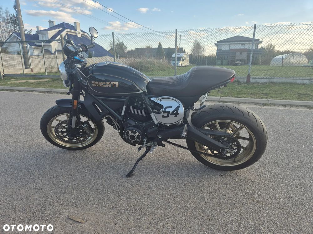 Ducati Scrambler - 8