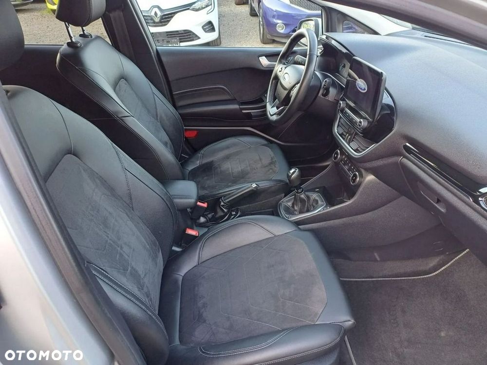 Ford Fiesta 1.0 EcoBoost S&S TITANIUM - 11