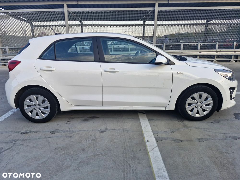 Kia Rio 1.2 M - 7