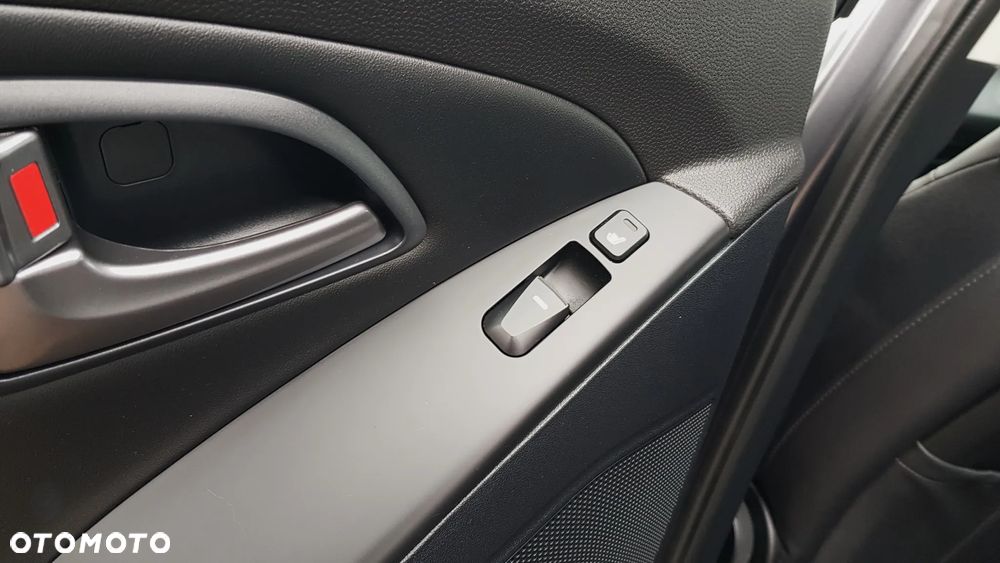 Hyundai ix35 1.6 2WD blue Comfort - 18