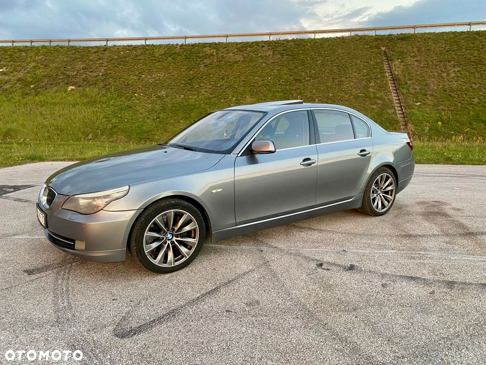 BMW Seria 5 535d - 23