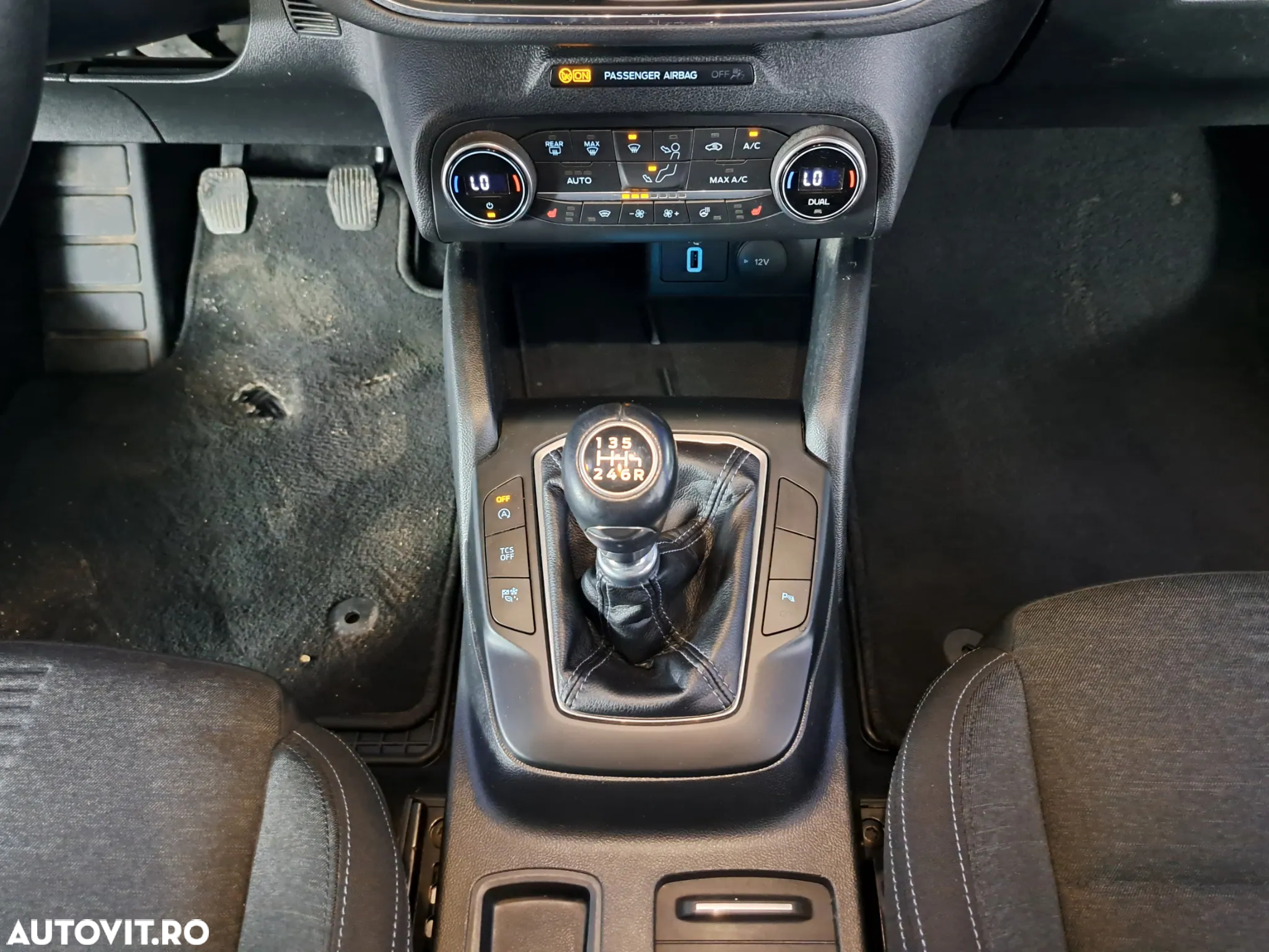 Ford Focus - 16