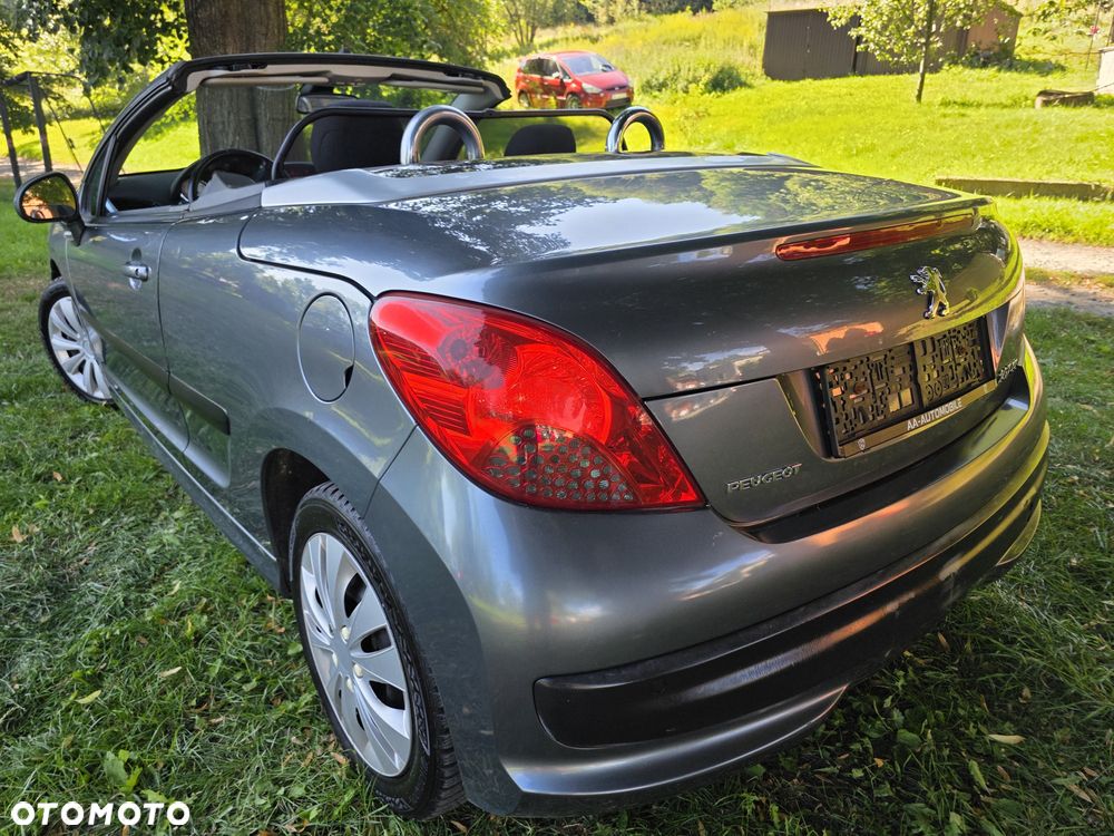 Peugeot 207 CC - 6