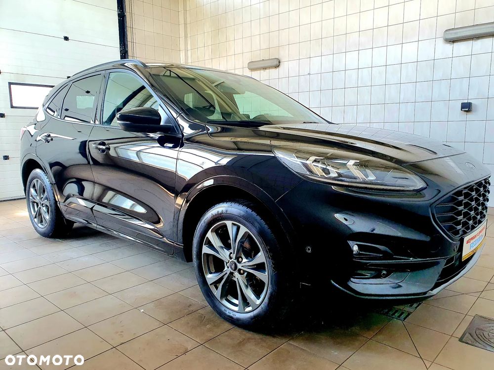 Ford Kuga - 1