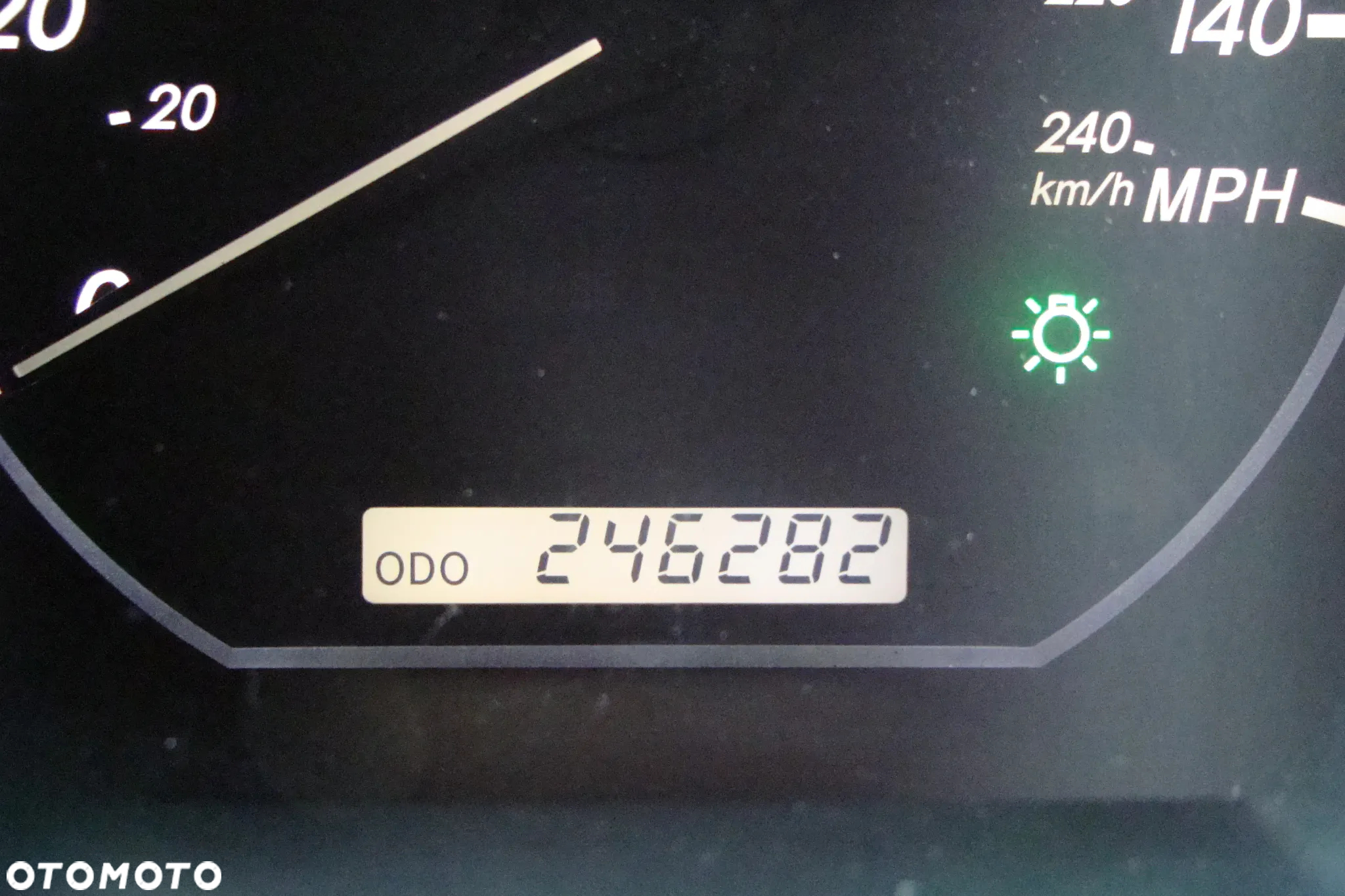 Lexus RX 330 - 8