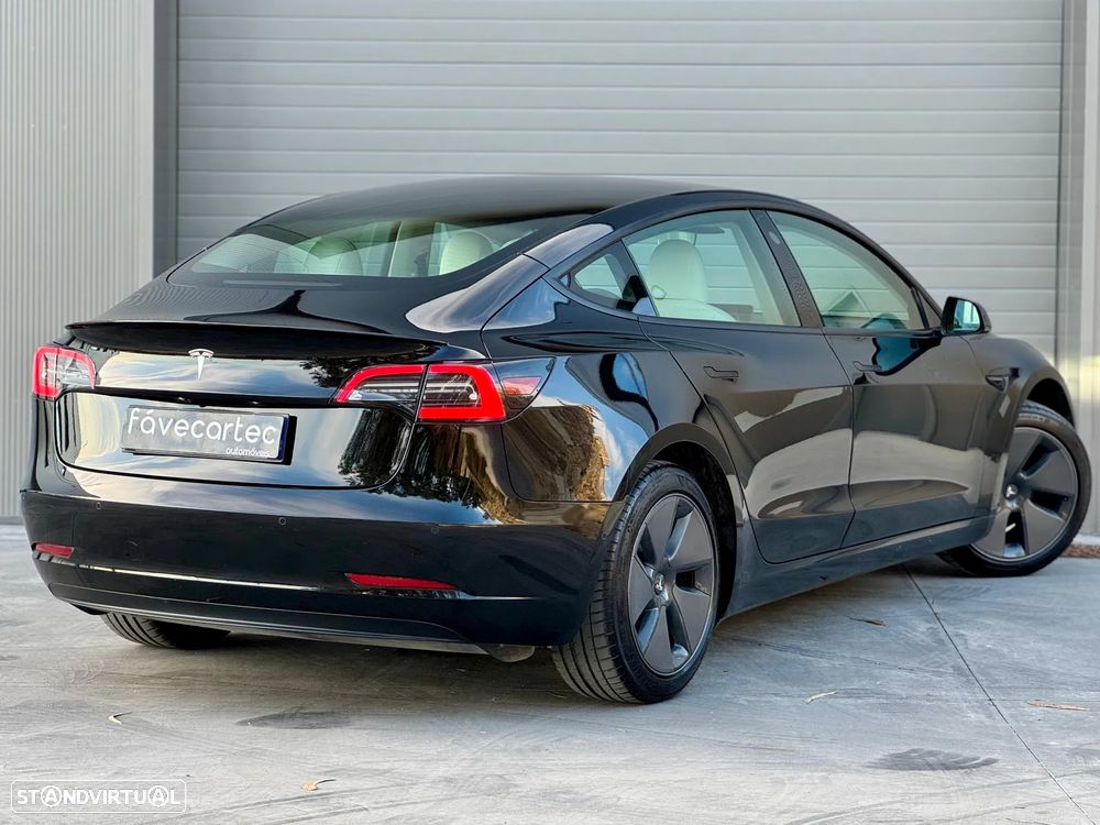 Tesla Model 3 Standard Range Plus RWD - 4