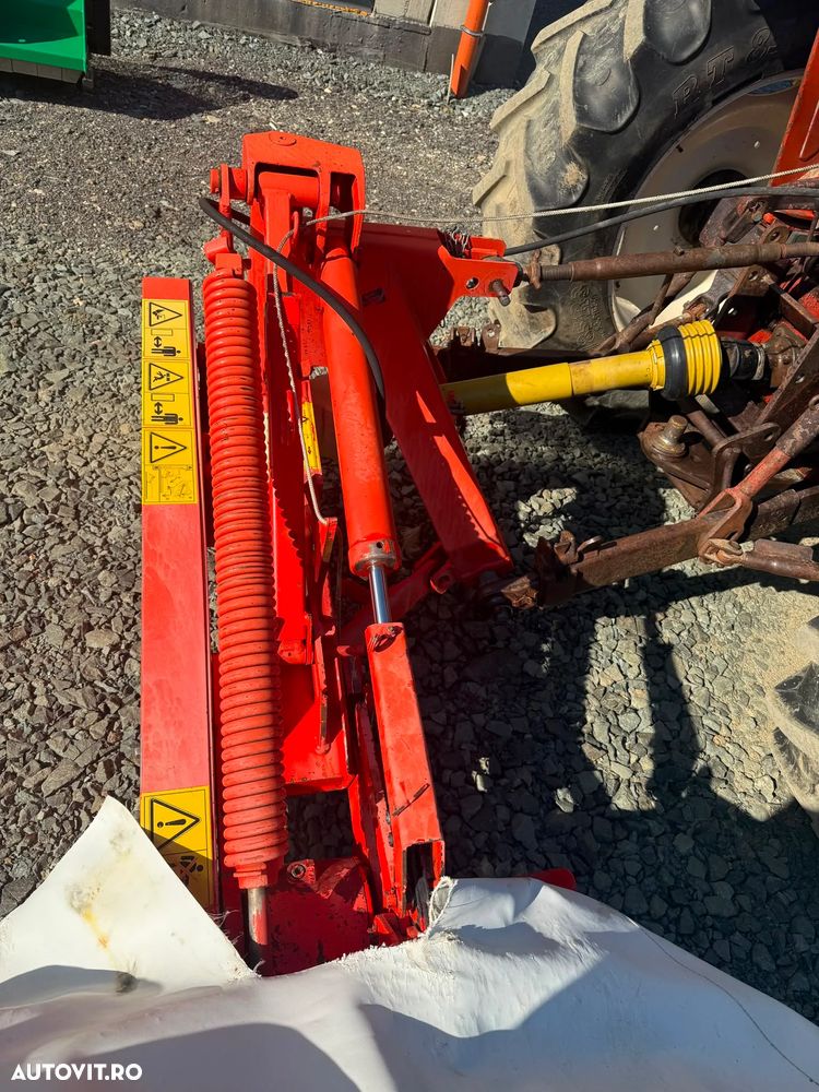 Kuhn GMD600 Coasa  6 talere - 8