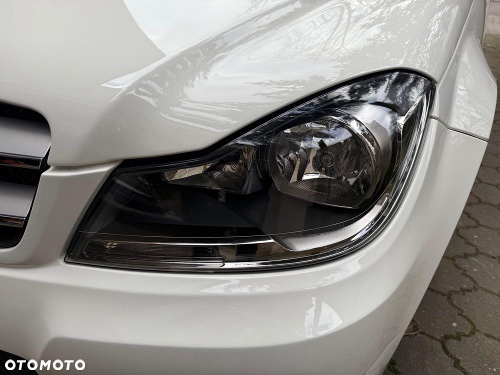Mercedes-Benz Klasa C 250 CGI BlueEff Sport - 5