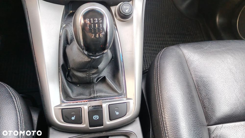 Chevrolet Captiva 2.2 D LT+ - 10