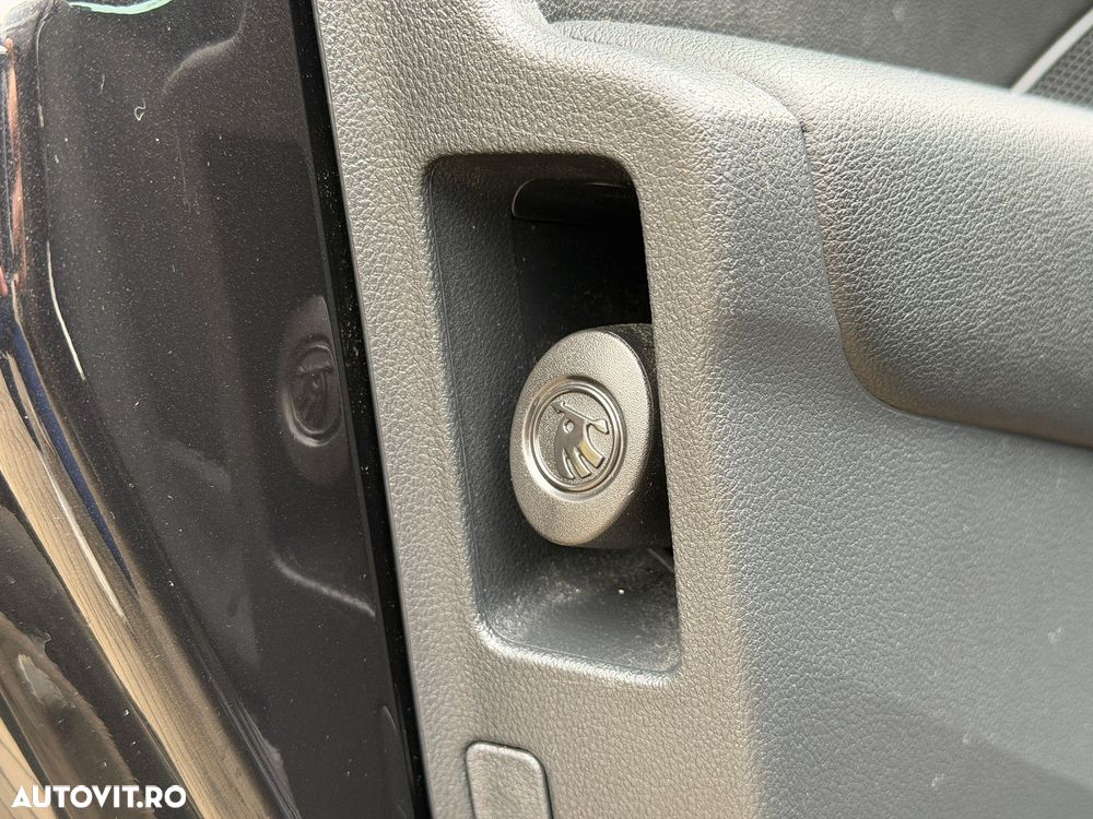 Skoda Octavia 2.0 TDI Drive - 40