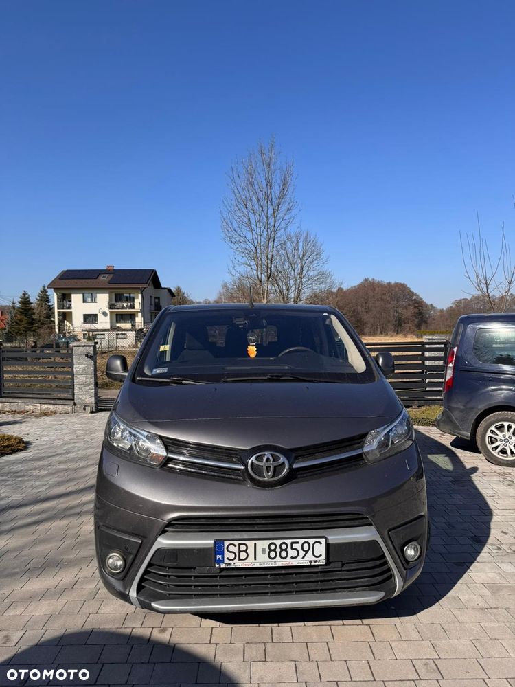 Toyota Proace Verso - 2