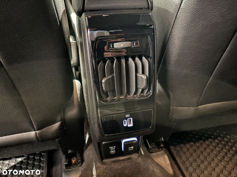 Jeep Compass - 28