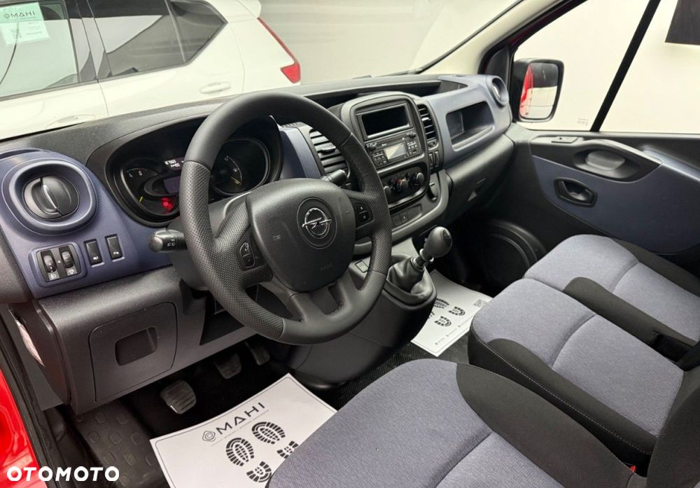 Opel Vivaro - 23