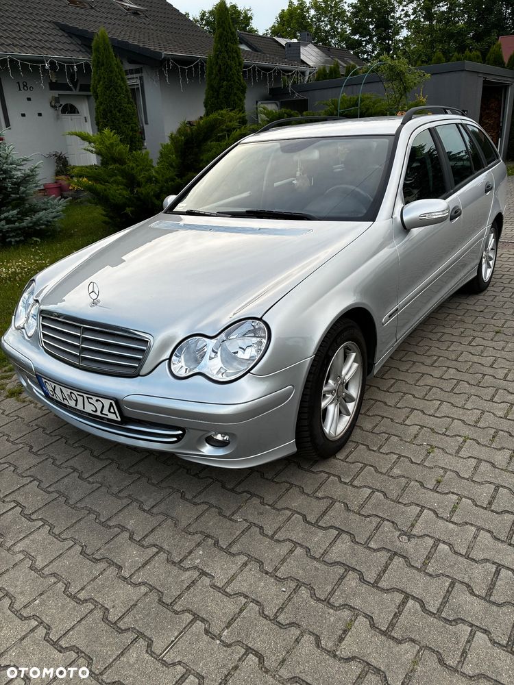 Mercedes-Benz Klasa C 180 Kompressor Automatik Classic Sport Edition - 3