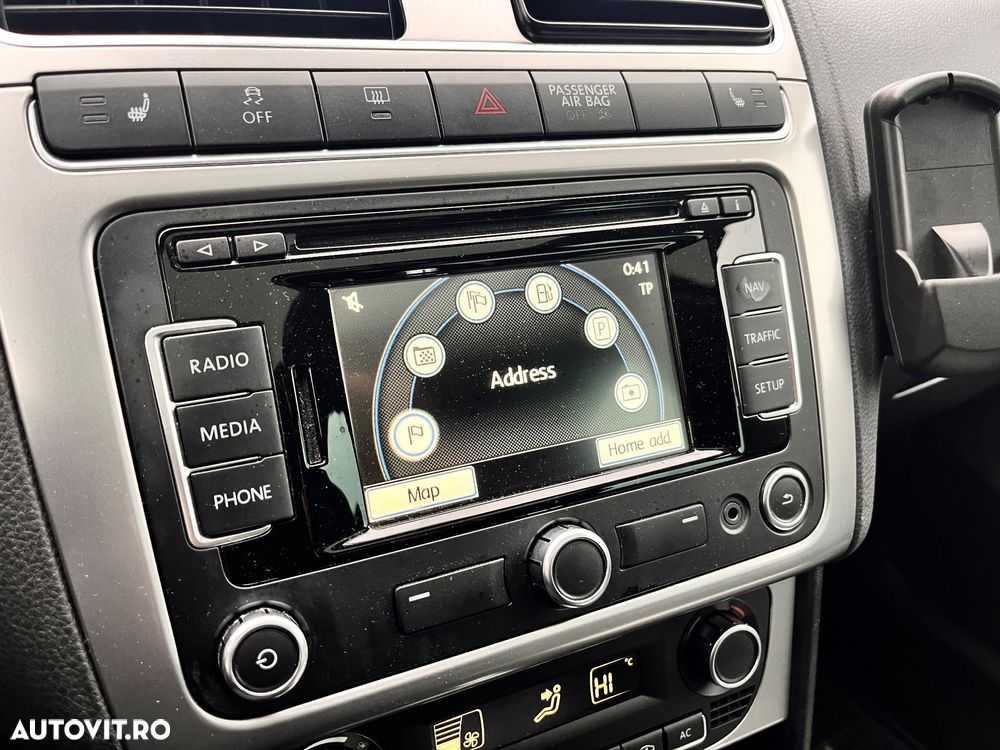 Volkswagen Polo 1.6 TDI DSG Life - 17