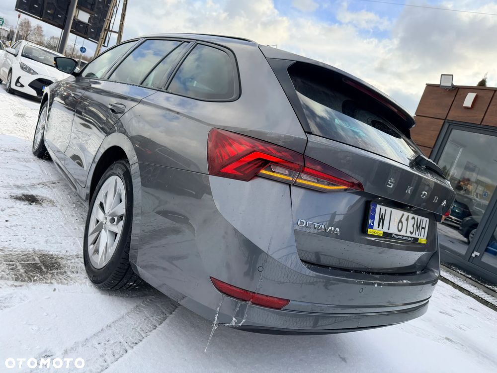 Skoda Octavia 2.0 TDI Ambition - 10
