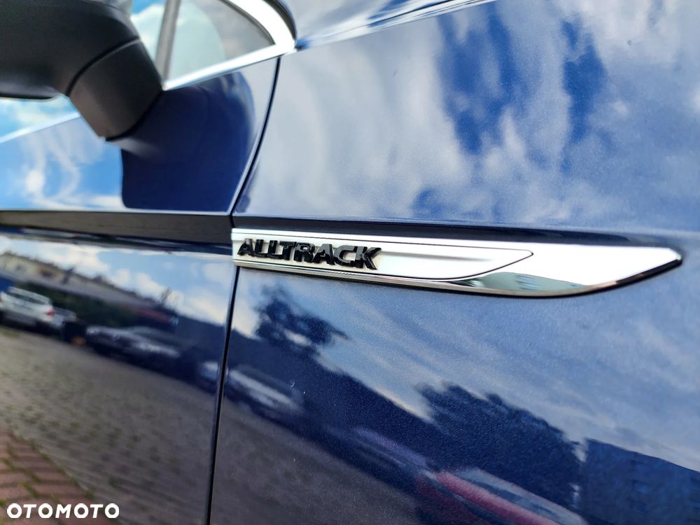 Volkswagen Passat Alltrack 2.0 TDI SCR 4Motion DSG - 13