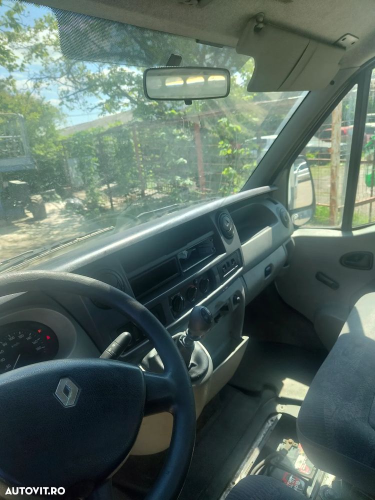 Renault Master 2.5 L2H2 - 8