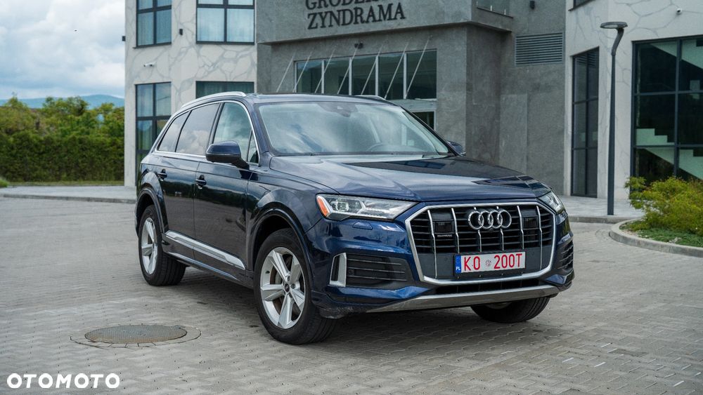 Audi Q7 - 1