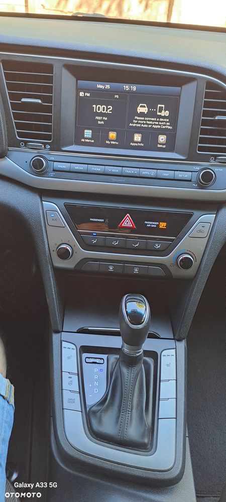Hyundai Elantra - 6