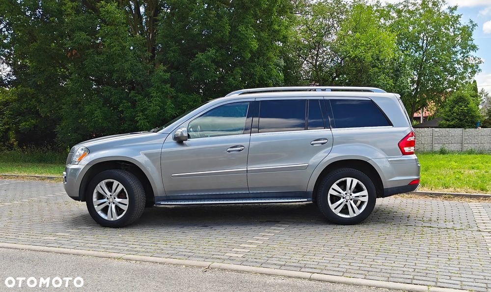 Mercedes-Benz GL 450 - 3