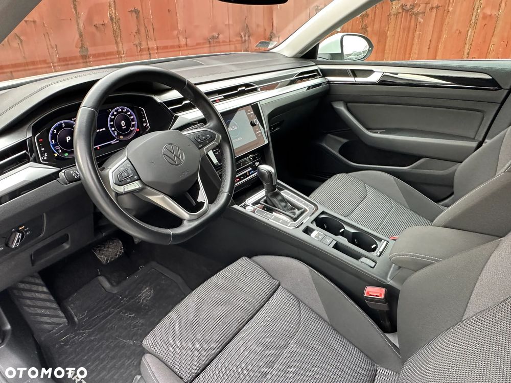 Volkswagen Arteon 2.0 TDI SCR Essence DSG - 10