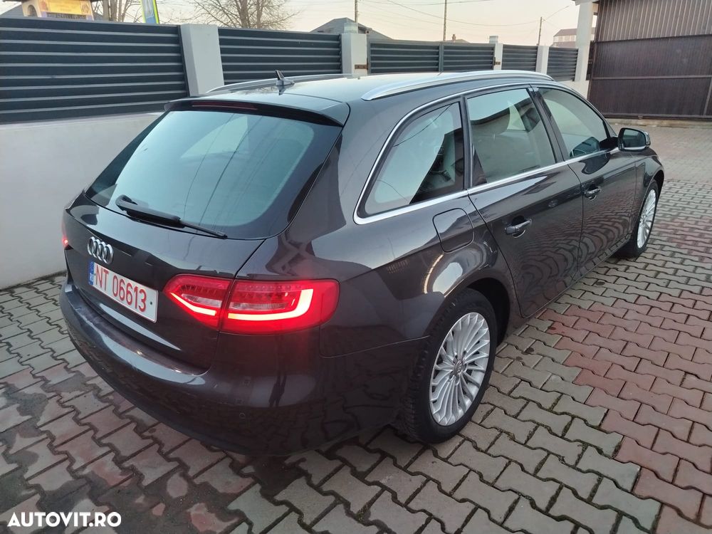 Audi A4 2.0 TDI DPF Ambiente - 9