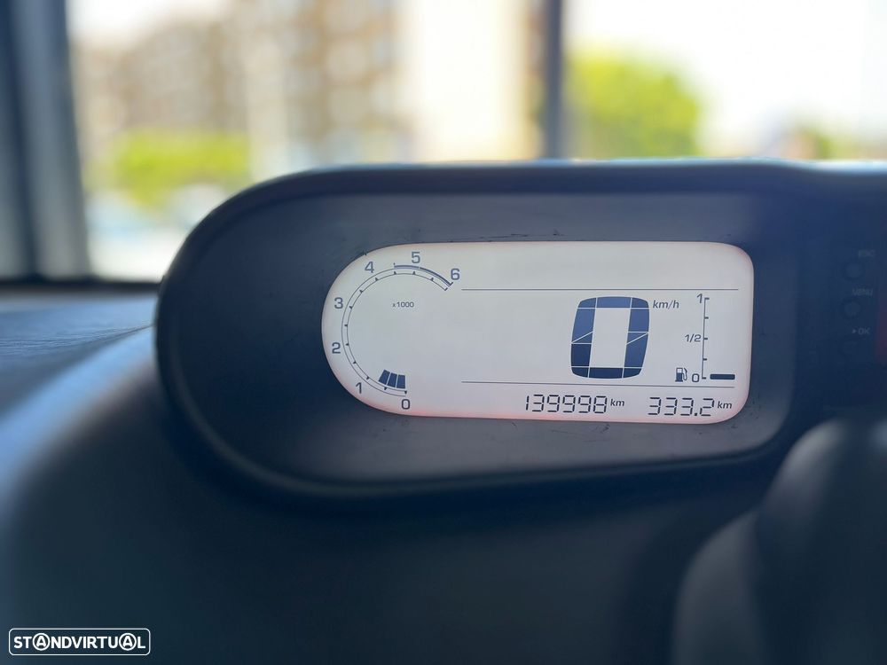 Citroën C3 Picasso 1.6 HDi Exclusive Airdream - 22