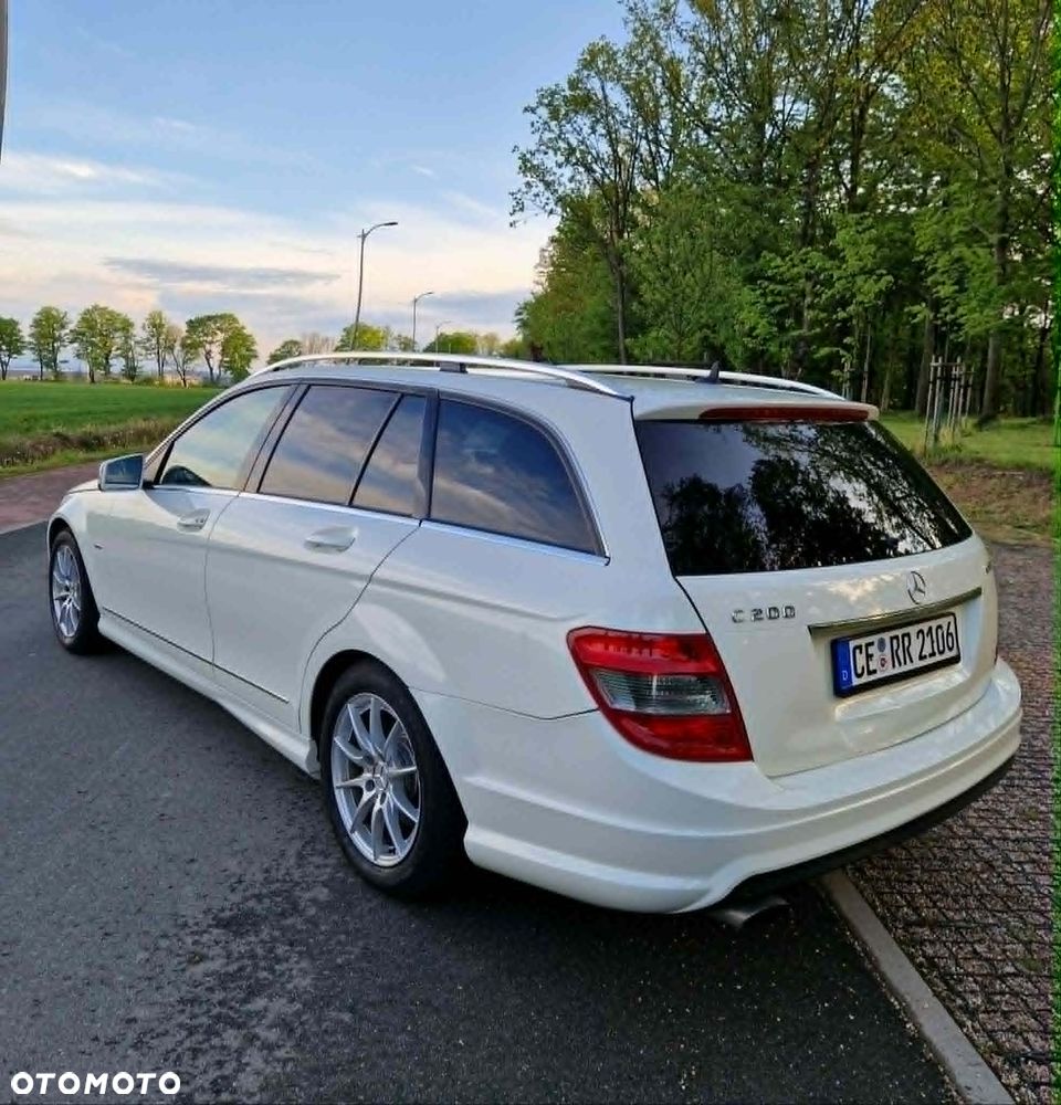Mercedes-Benz Klasa C 200 7G-TRONIC Avantgarde Edition - 24