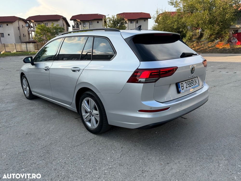 Volkswagen Golf 1.5 eTSI DSG MHEV Life - 7