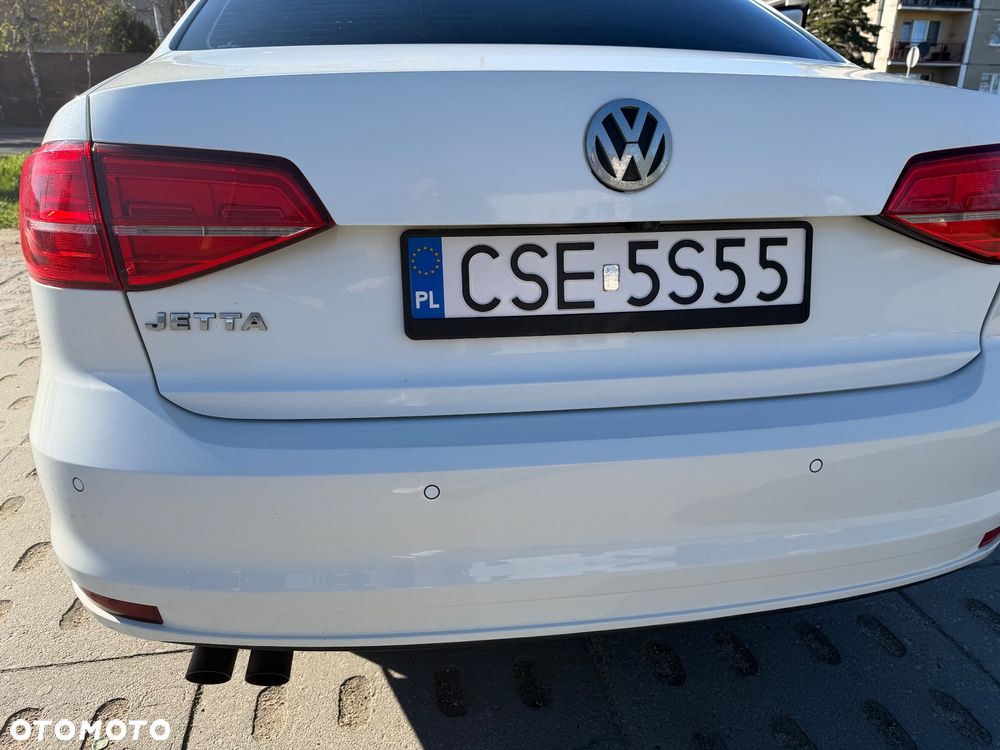 Volkswagen Jetta - 11