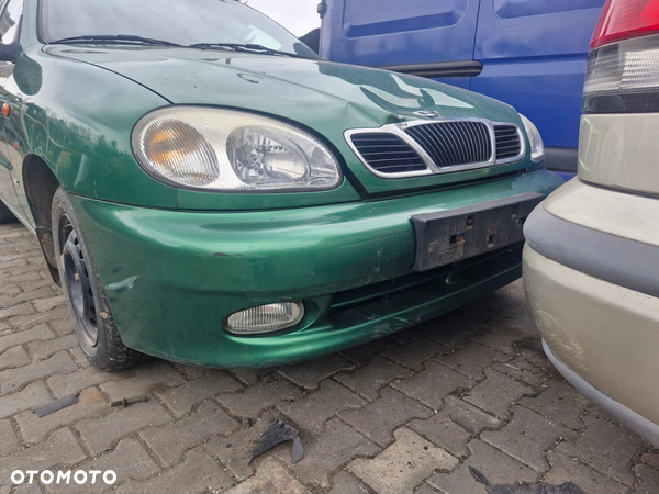 Daewoo LANOS zderzak drzwi klapa lampy fotel koła demontaż pojazd na częsci