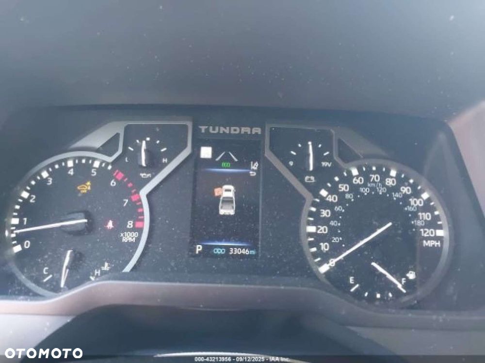 Toyota Tundra - 12