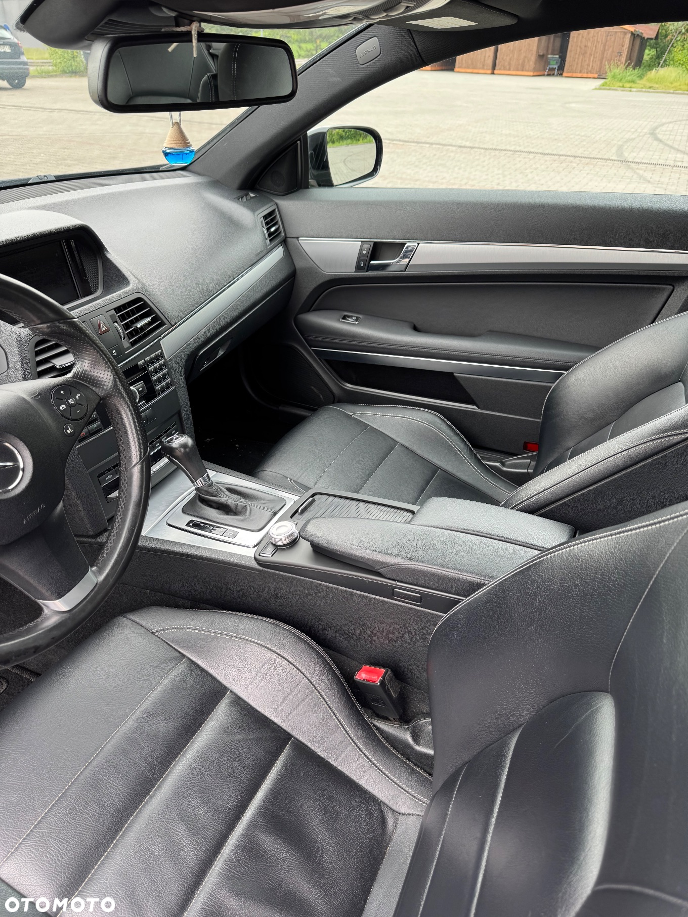 Mercedes-Benz Klasa E 350 CDI BlueEff - 14
