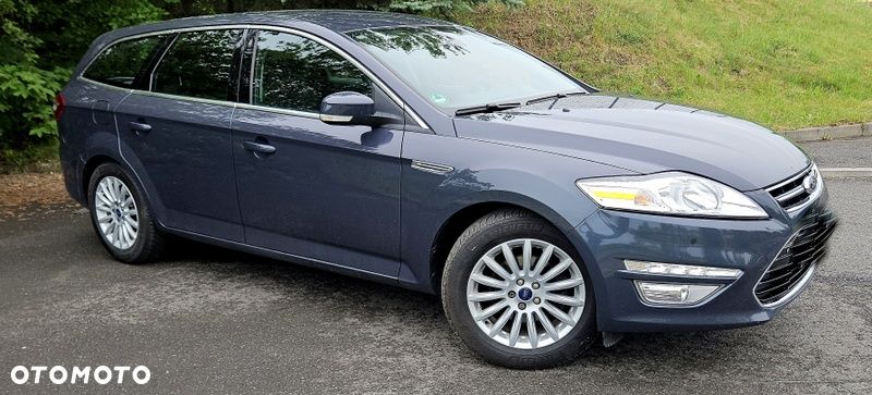 Ford Mondeo 2.0 Ghia - 9