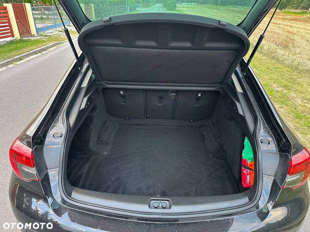 Opel Insignia Grand Sport 2.0 Diesel Exclusive - 35