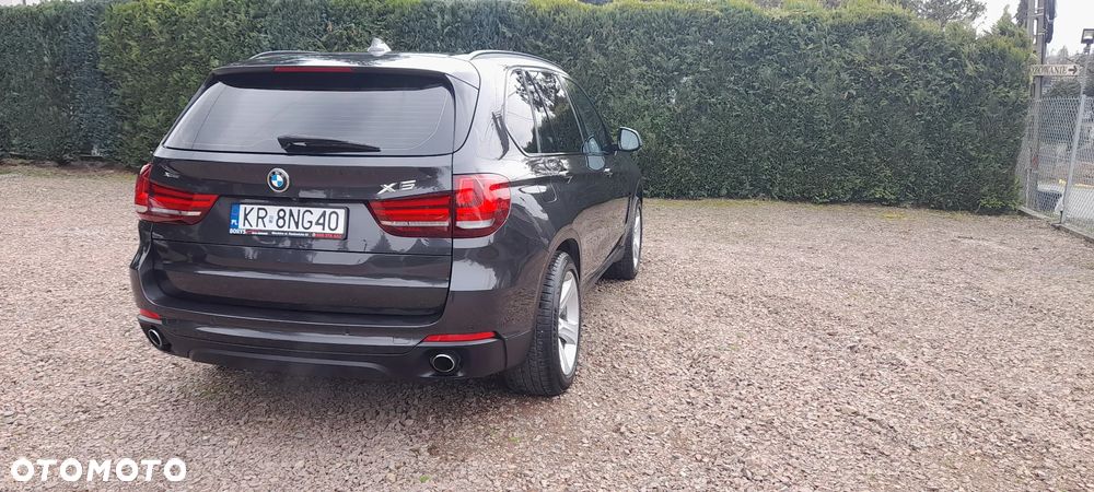 BMW X5 xDrive30d Sport-Aut - 7