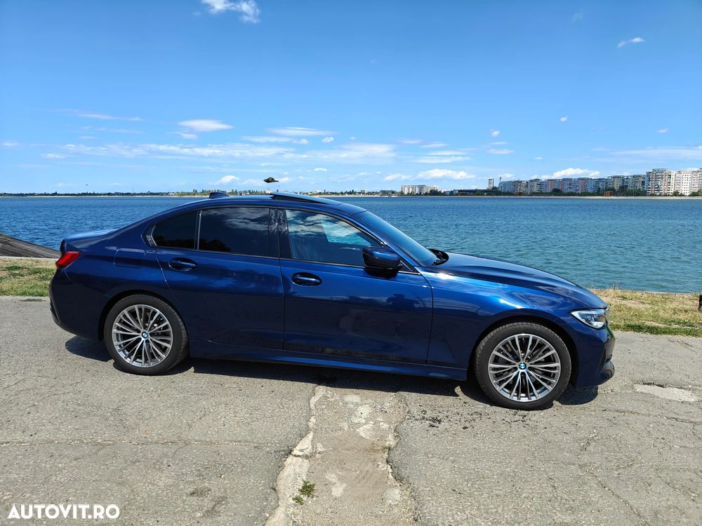 BMW Seria 3 330e Aut. Sport Line - 3