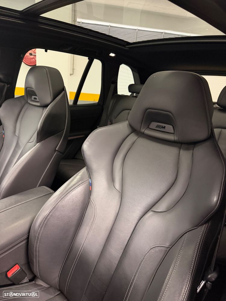 BMW X5 45 e xDrive Pack M 50 anos - 18