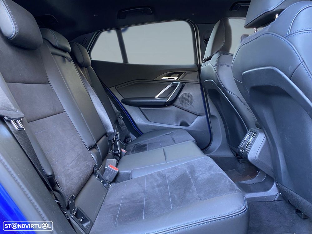 BMW X2 18 d sDrive Auto Pack M — fotografia 16