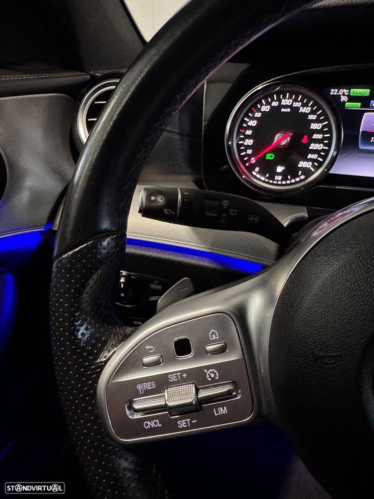 Mercedes-Benz E 300 de AMG Line - 36