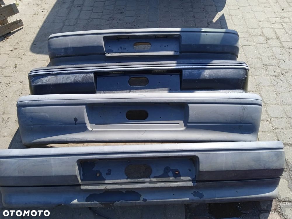 ZDERZAK TYLNY RENAULT CLIO 1 90-95 - 1