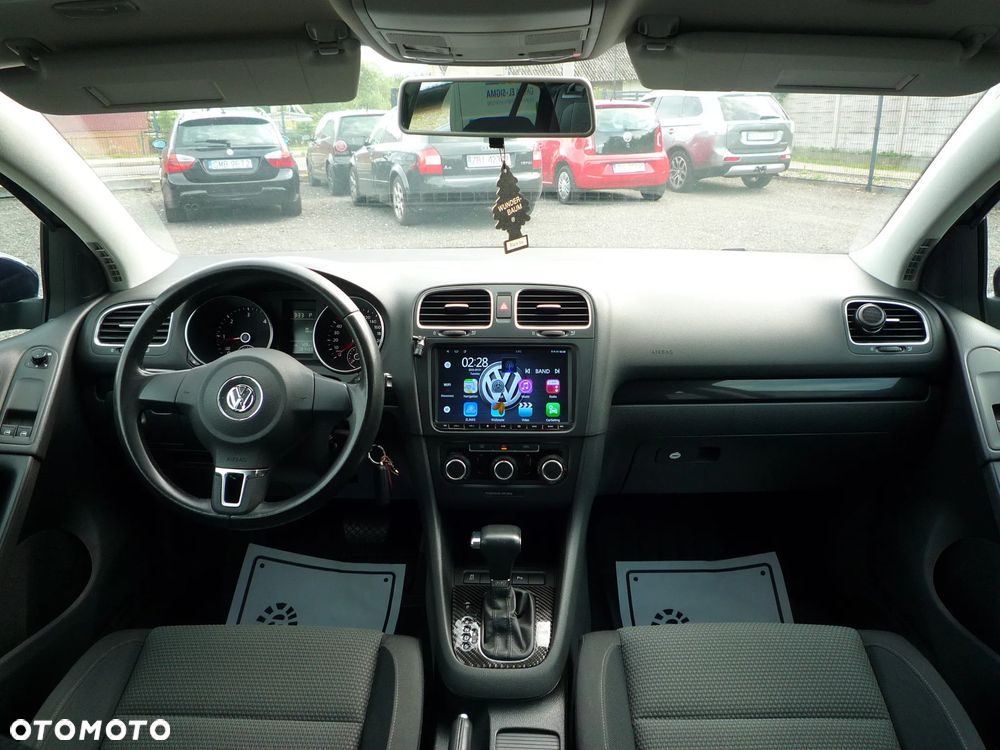 Volkswagen Golf 2.0 TDI Comfortline DSG - 16