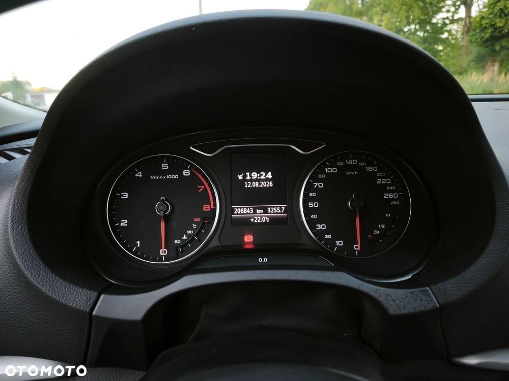 Audi A3 3-drzwiowe 1.4 TFSI Ambiente - 22