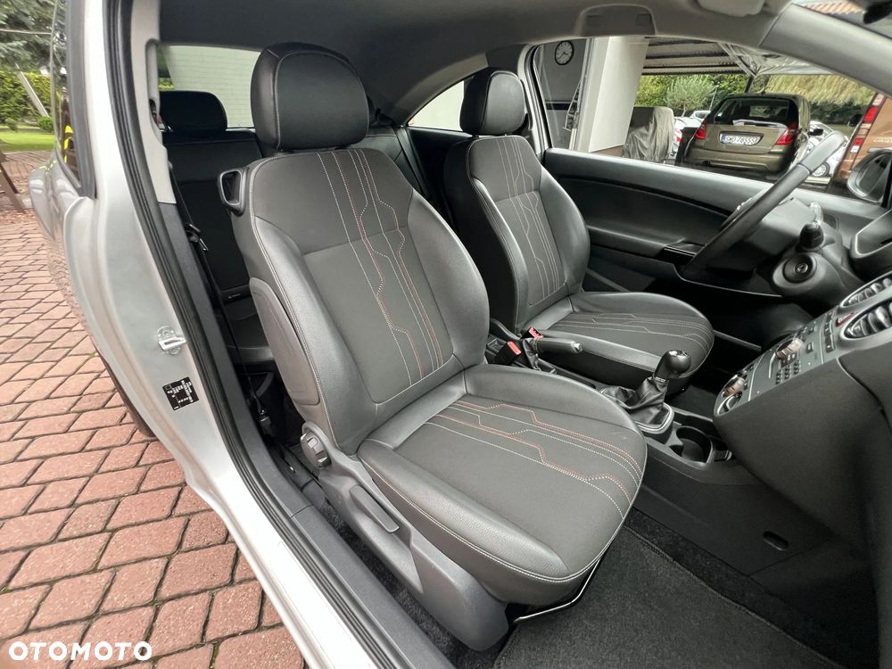 Opel Corsa 1.2 16V Edition 150 - 27