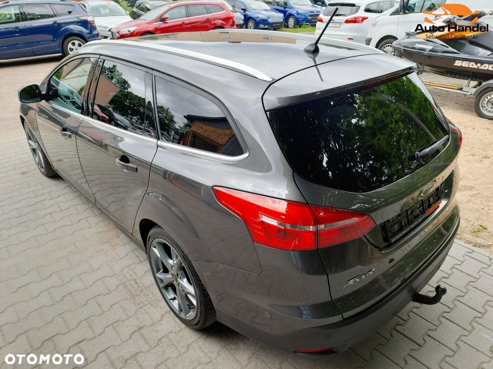 Ford Focus 2.0 EcoBlue Titanium - 14