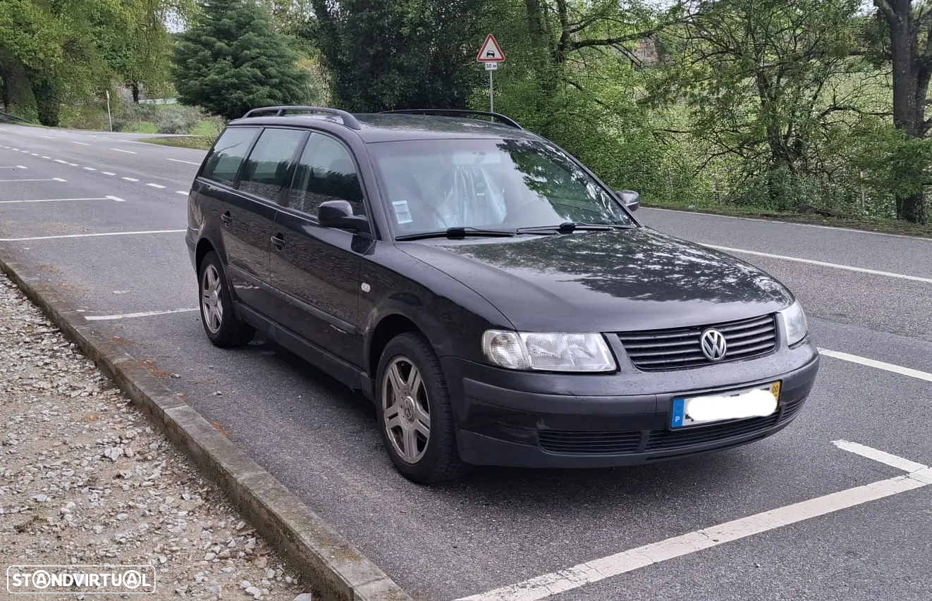 VW Passat Variant - 2