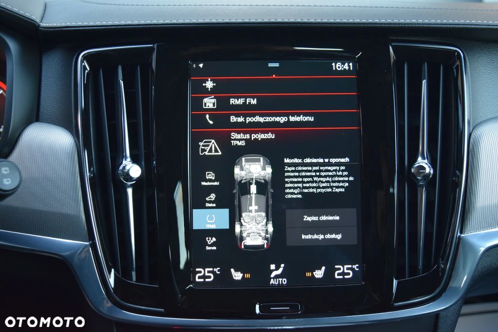 Volvo V90 D4 Geartronic R Design - 31