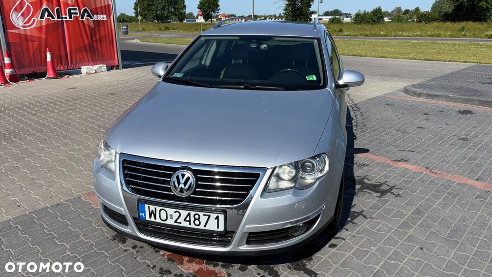Volkswagen Passat 2.0 TDI DPF Highline DSG - 1